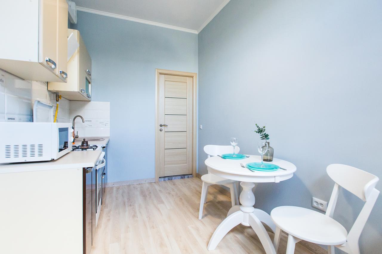 1 Bedroom Apartment Near Elizabeth'S The Cathedral Λβιβ Εξωτερικό φωτογραφία